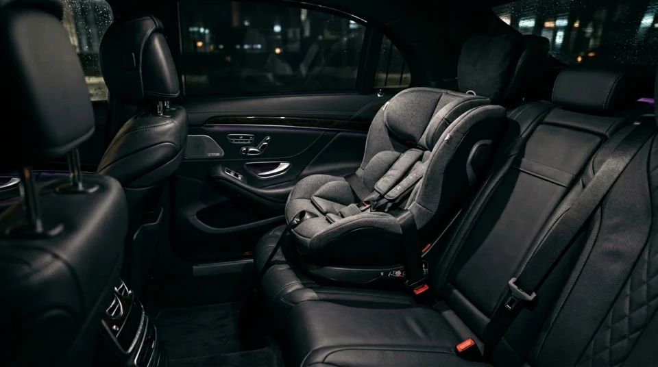 Детское кресло