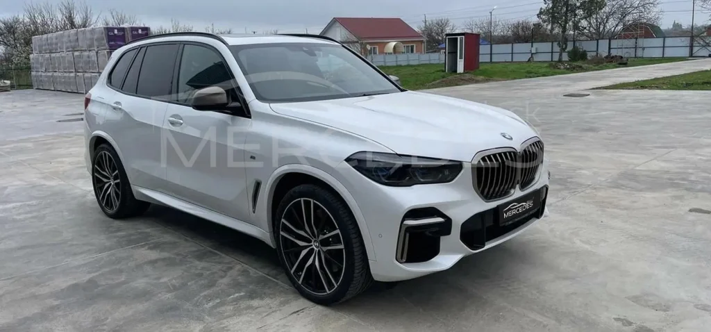 Джип BMW X5 IV G05