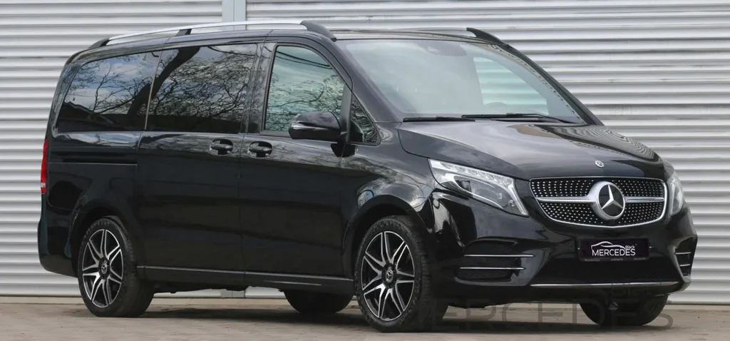 Минивэн Mercedes-Benz V-класс 2021 года (перегородка, VIP кабинет)
