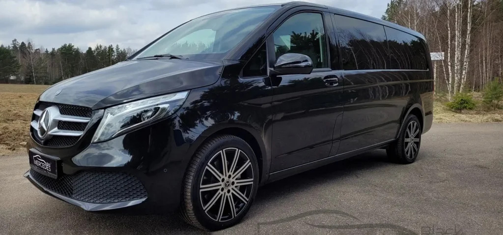 Минивэн Мерседес V-класс (с перегородкой, VIP кабинет)