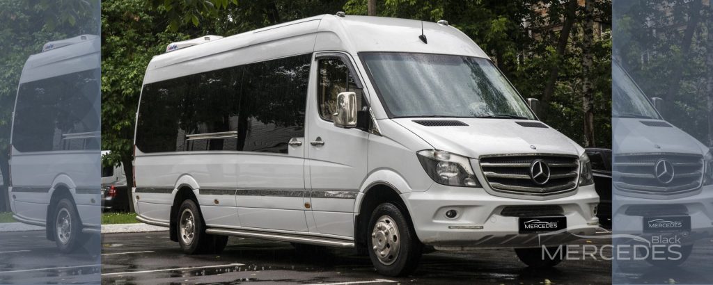 Микроавтобус Mercedes Sprinter белый