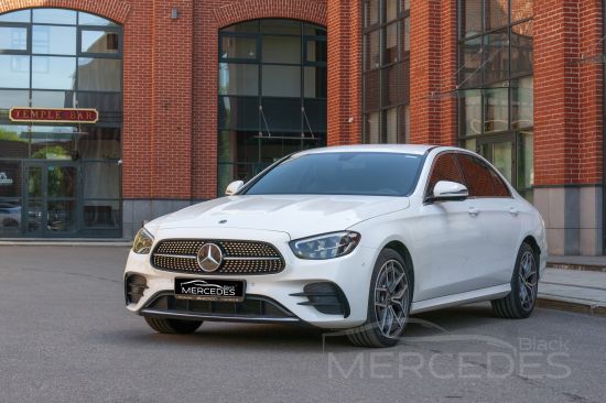 Белый седан Mercedes-Benz E213 рестайлинг