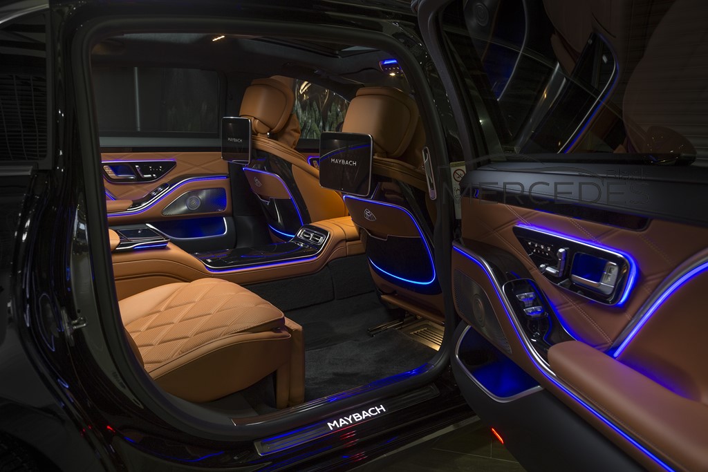 Mercedes-Benz S223 Maybach