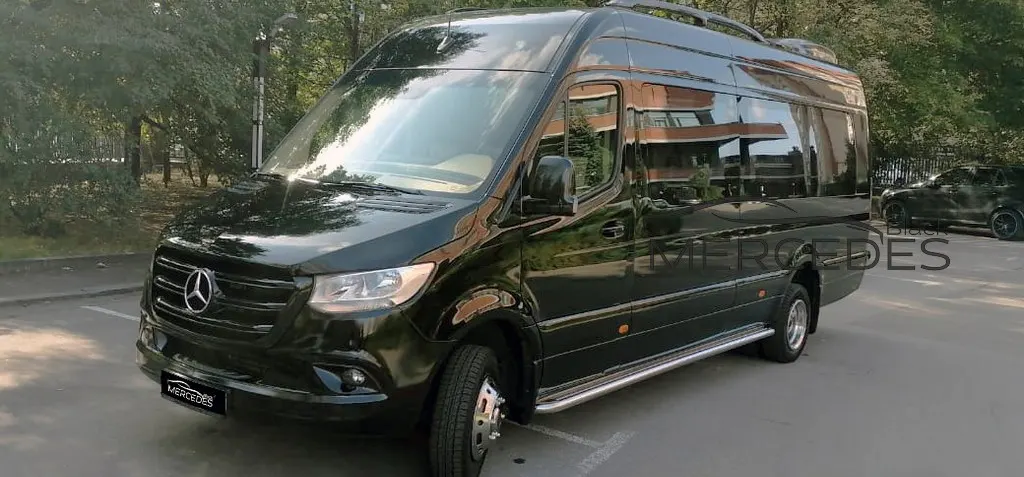 Микроавтобус Mercedes Sprinter 907 кузов