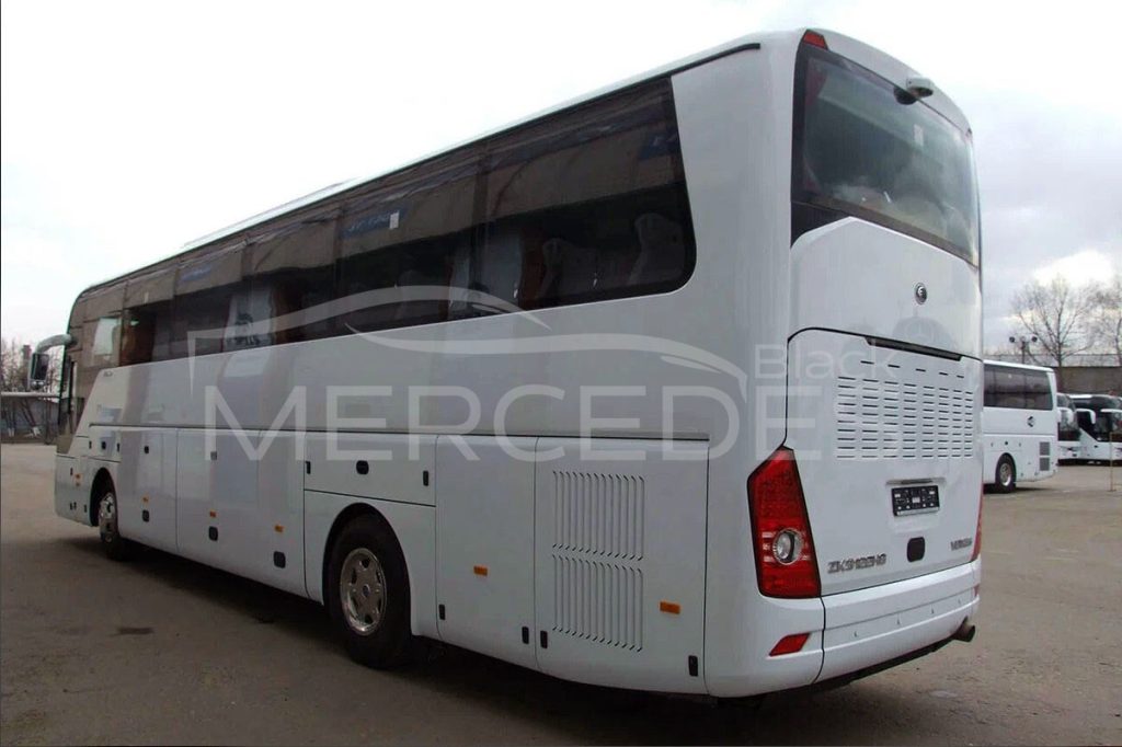 Автобус Yutong 6122 белый (53 места)