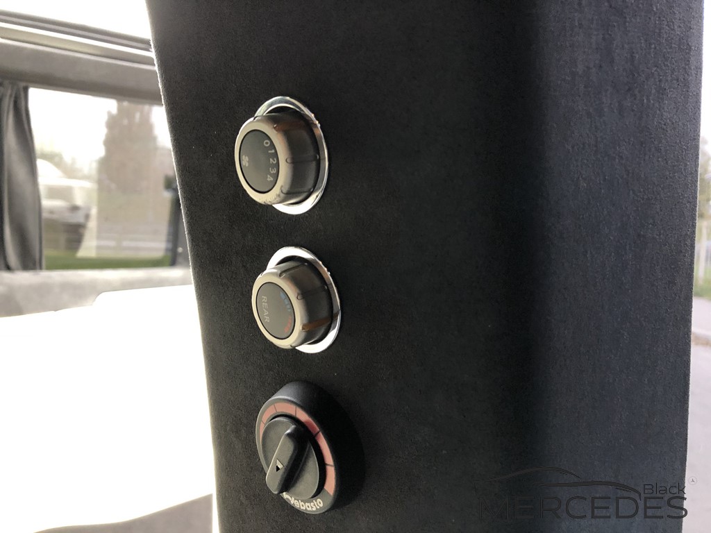 Микроавтобус Chevrolet Express (офис на колесах, VIP кабинет)