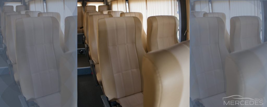 Микроавтобус Мерседес Спринтер белый