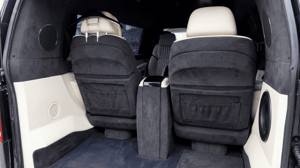 Микроавтобус Chevrolet Express (офис на колесах, VIP кабинет)
