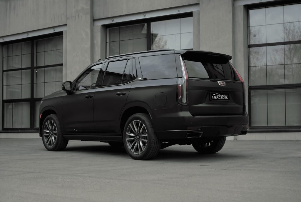 Внедорожник Cadillac Escalade 5 черный