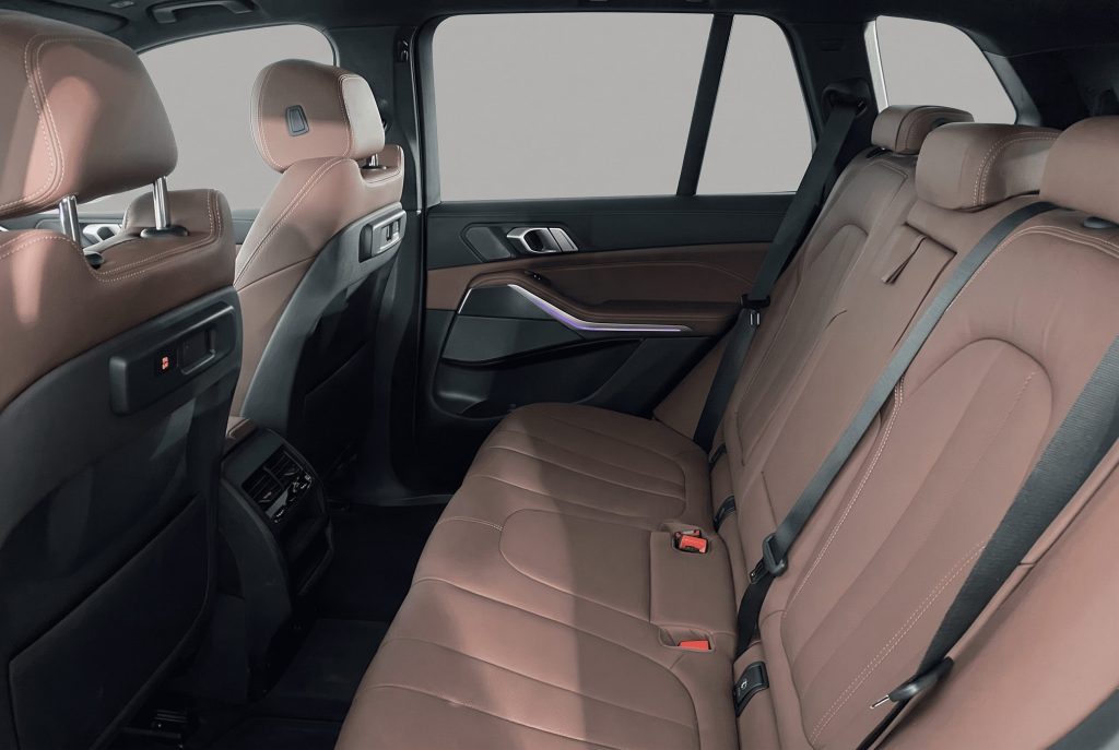 Джип BMW X5 IV G05