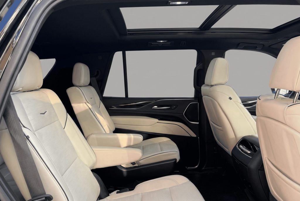 Внедорожник Cadillac Escalade 5 черный